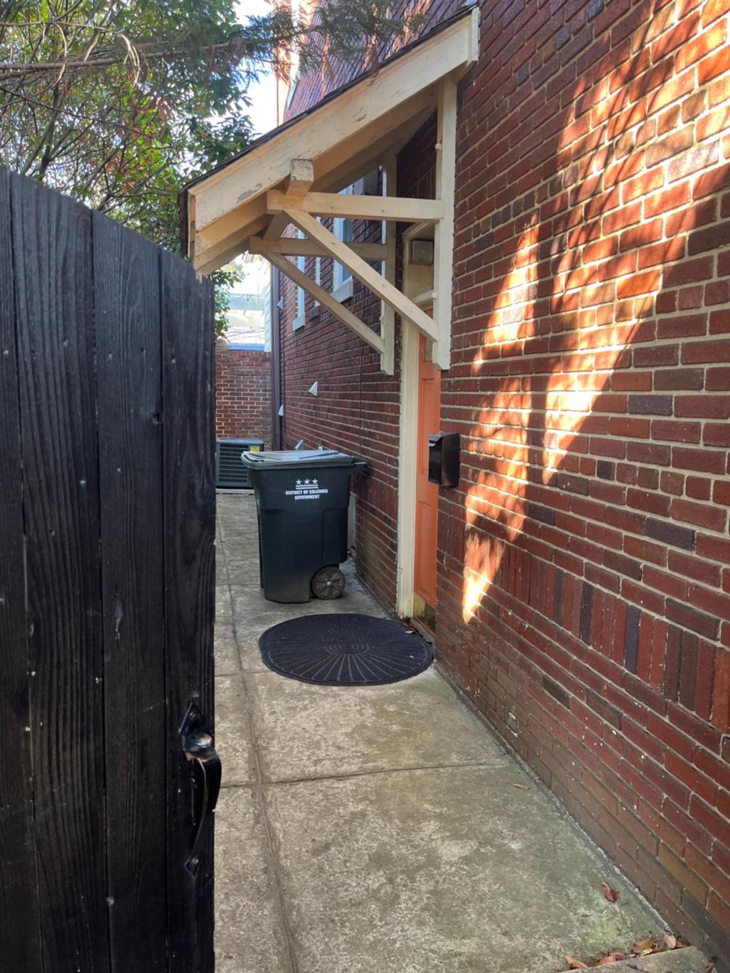 Comfy Basement Home 2 Bdrm1Den 3Queen Beds Ουάσινγκτον Εξωτερικό φωτογραφία